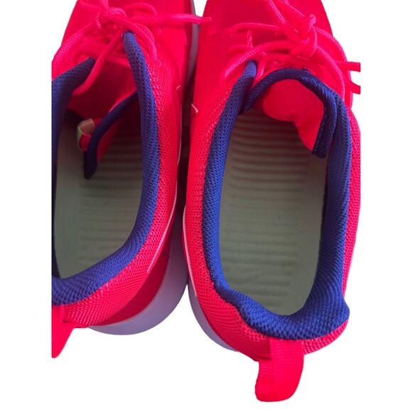 NIKE Sneakers Womens 9.5 Roshe One Moire Crimson White - Picture 5 of 6